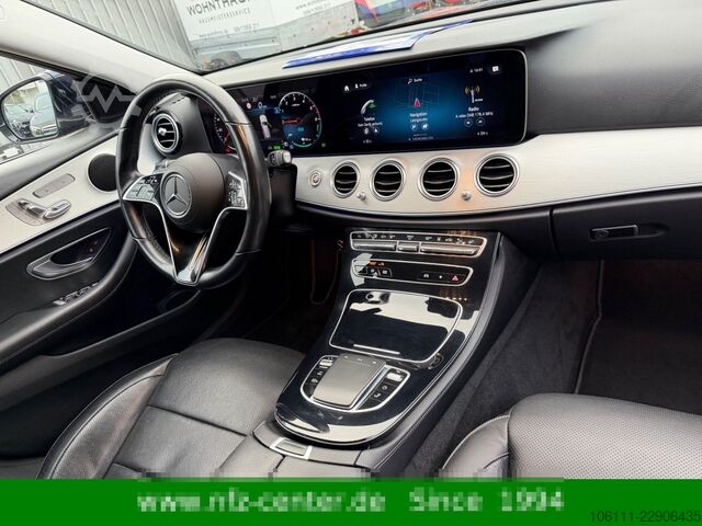 Microbuz MERCEDES-BENZ E 300 de 4Matic AVANTGARDE HeadUP KEYLESS-GO