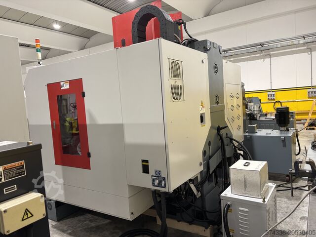 수직 머시닝 센터 AWEA BM - 850