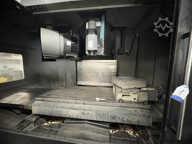 Universal machining center HURCO VMX 84 Swi