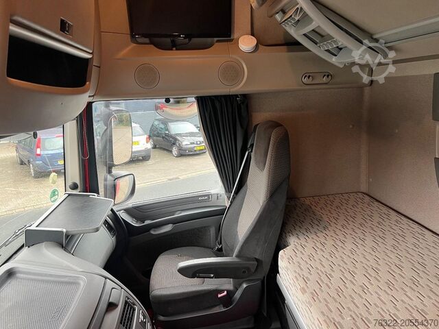 Standard-SZM DAF XF 440 FT SUPERSPACE-CAB / AIRCO / STAND AIRCO ...
