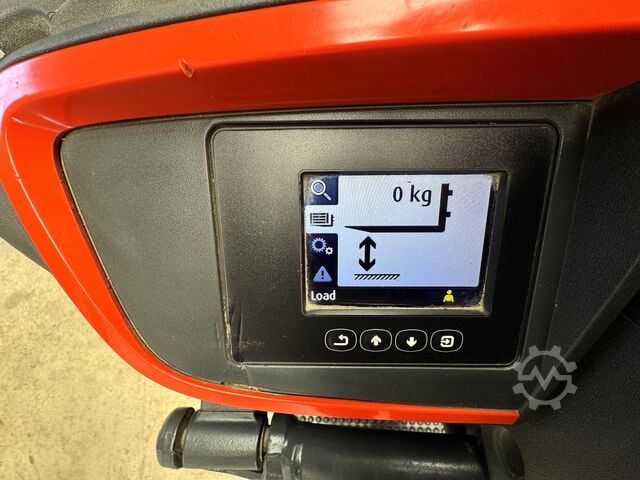 2022 servis + UVV do 09/2027, 7 209 provozních hodin Linde L14AP