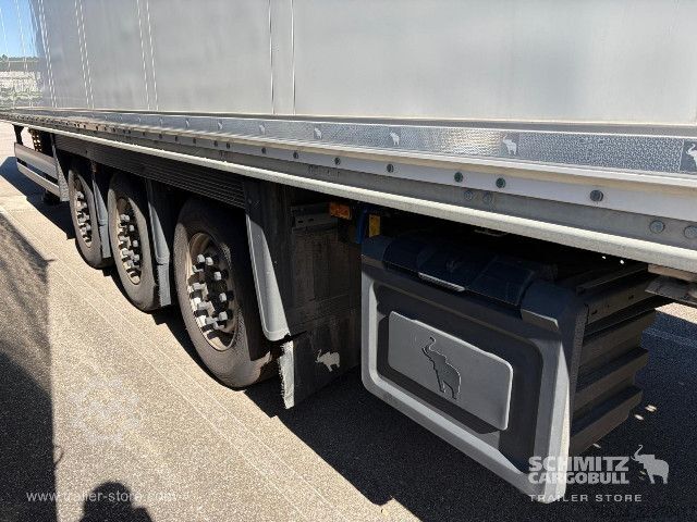 Semirimorchio furgonato Schmitz Cargobull Semitrailer Dryfreight Mega
