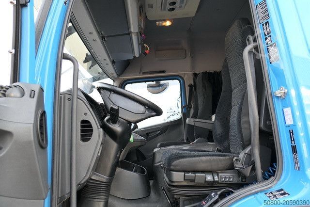 Curtain sider van MERCEDES-BENZ 823 Atego 4x2, Edscha, Schiebeplane, Standklima