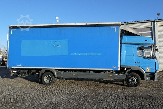 Flatbed truck with tarp MERCEDES-BENZ 1330 Atego 4x2, Schlafliege, LBW, AHK, Klima