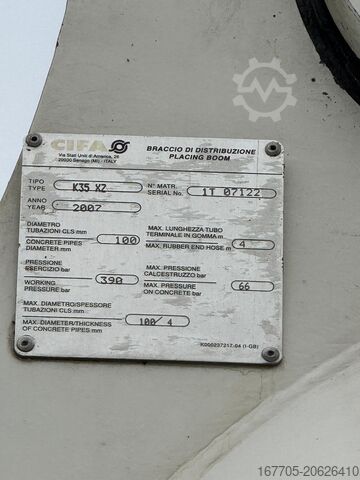 Bomba automática para hormigón SCANIA P 114-380