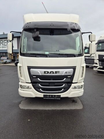 Wadah tertutup DAF LF 230 FA