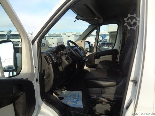Furgoneta Peugeot BOXER - mot. nuovo