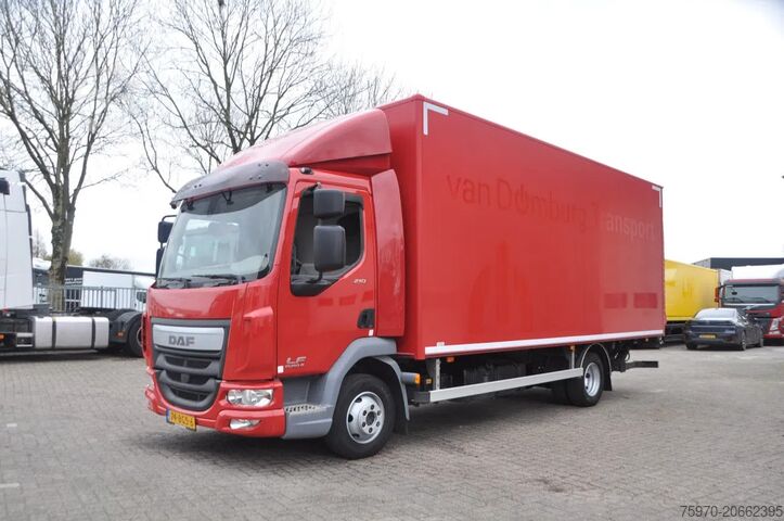 Valiză DAF LF 210 4X2 8 TONS BOX + DHOLLANDIA