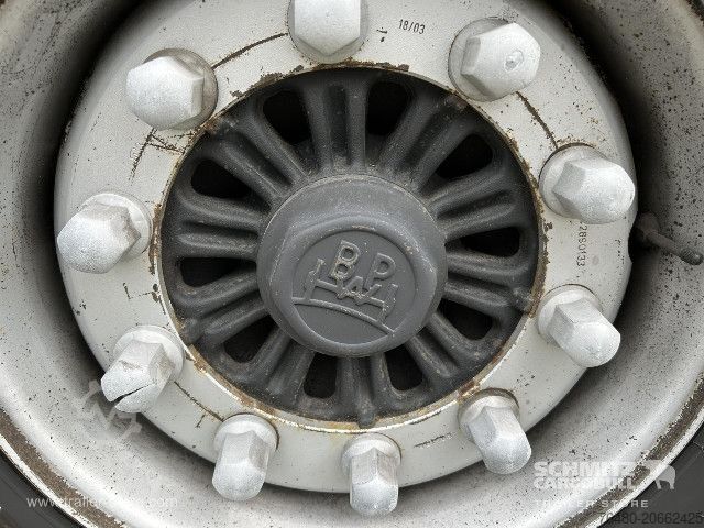 Semi-reboque aberto com lona Wielton Schiebeplane Mega