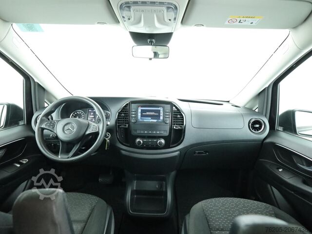 Minibus Mercedes-Benz Vito 119 CDI 4x4 Tourer SELECT Lang AHK AUT Kam.