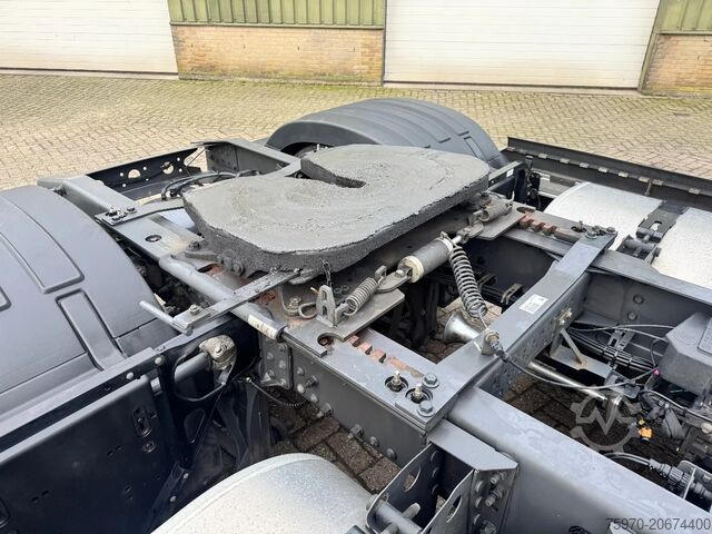 Стандарт-СЗМ Volvo FH 460 4x2 2023 iShift iParkCool VDS