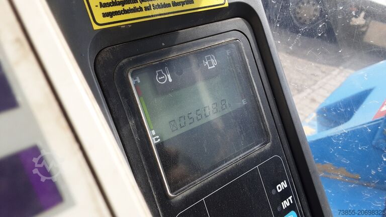 Gusjeničarska dizalica Maeda LC 785-6 BF (16m)