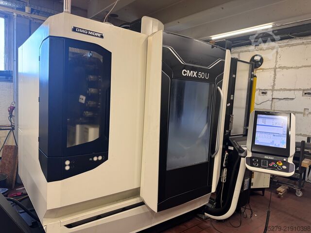 Universālais apstrādes centrs DMG MORI CMX 50U