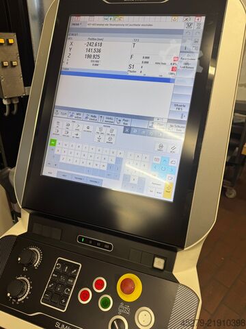 Universālais apstrādes centrs DMG MORI CMX 50U