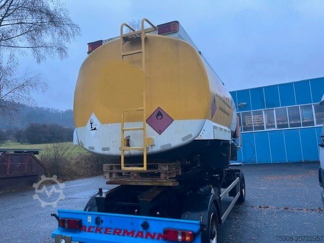 Tanker truck 13.100 Liter Willig Tankaufbau + 2xSchlauchhaspe