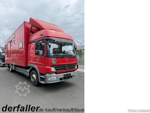 Furgão Mercedes-Benz Atego 1229 4-5 Pferde Wohnung