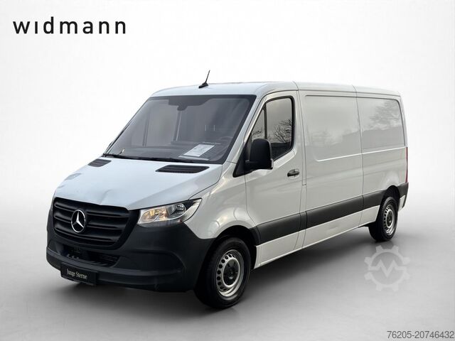 Fourgon tôlé Mercedes-Benz Sprinter 211 CDI Kasten Standard