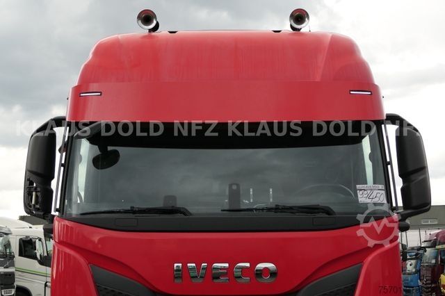 Flatbed truck with tarp IVECO 190S46 S-Way Pritsche Plane Retarder LBW Euro 6