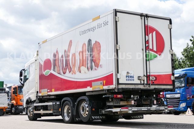 Swap body truck VOLVO FH 500 BDF mit Kühlkoffer Wechselaufbau
