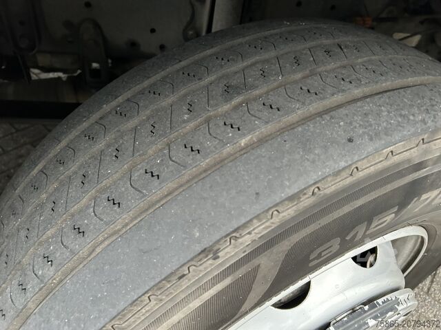 Estándar-SZM Man TGX 18.470 GX / Retarder / New Tacho V2 / 2 Tan...