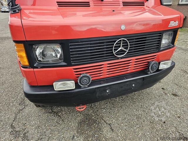 Furgonetka MERCEDES 310 KA | BENZINE | IDEAAL ALS CAMPER | ALS NIEU...