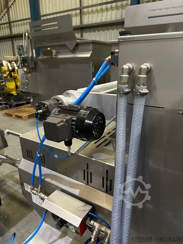 Tepsi kapatıcı / skinpacker. 2023 model makine. Ilpra FP FoodPack Speedy Duo Overskin