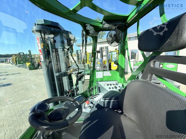 štvorcestný vysokozdvižný vozík Combilift C4500 DIESEL TRIPLEX 4900 NEW MODEL