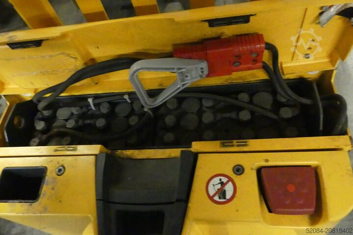 Jungheinrich - Elektrický vysokozdvižný vozík Jungheinrich 