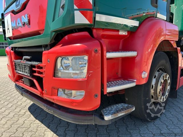 কচুর গাড়ি MAN TGS 26.320 / Faun Variopress 524
