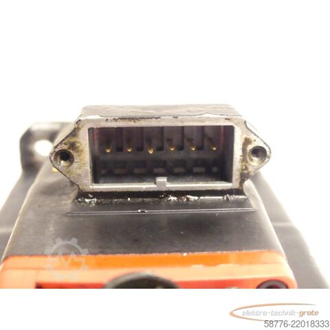 Unidad de control Fanuc A06B-0061-B003 Servo Motor SN C14XF0694 mit Pulsecoder