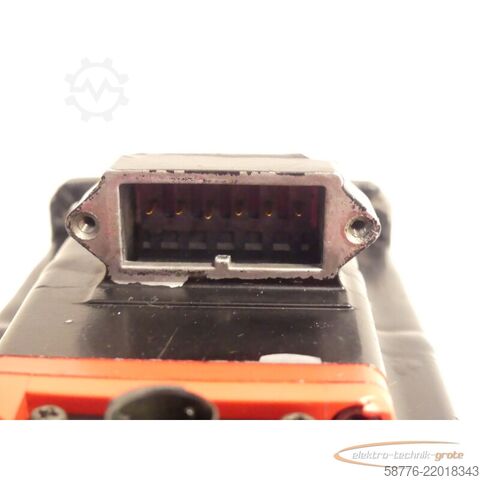 Unidad de control Fanuc A06B-0218-B001 Servo Motor SN C197F19B6 + Pulsecoder A860-2005-T301