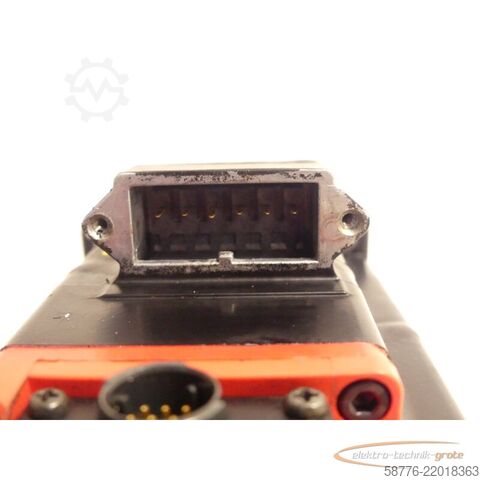 Unidad de control Fanuc A06B-2218-B000 Servo Motor SN C195F1471 + Pulsecoder A860-2050-T321