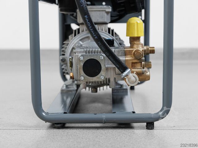 Kärcher HD 9/18-4 CAGE yüksek basınçlı yıkama makinesi Kärcher HD 9/18 -4 CAGE - 900l/h - 180bar