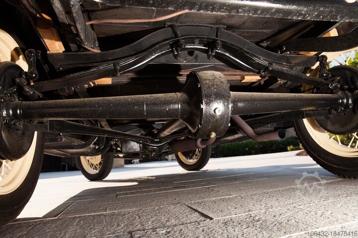 Chứng nhận của Voiture de Collection avec FORD FORD 1930 Model A Roadster de-luxe