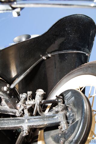 Chứng nhận của Voiture de Collection avec FORD FORD 1930 Model A Roadster de-luxe