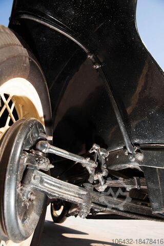 Chứng nhận của Voiture de Collection avec FORD FORD 1930 Model A Roadster de-luxe