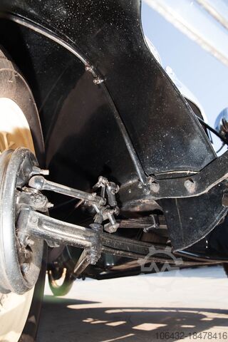 Chứng nhận của Voiture de Collection avec FORD FORD 1930 Model A Roadster de-luxe