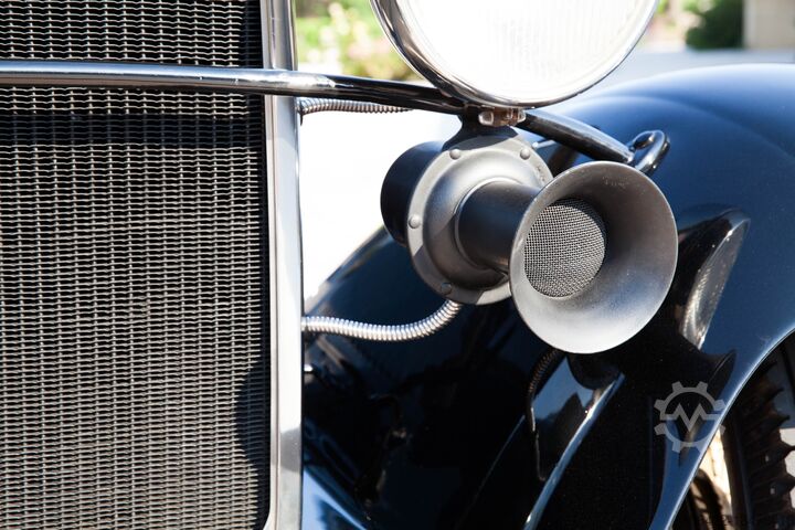 Chứng nhận của Voiture de Collection avec FORD FORD 1930 Model A Roadster de-luxe