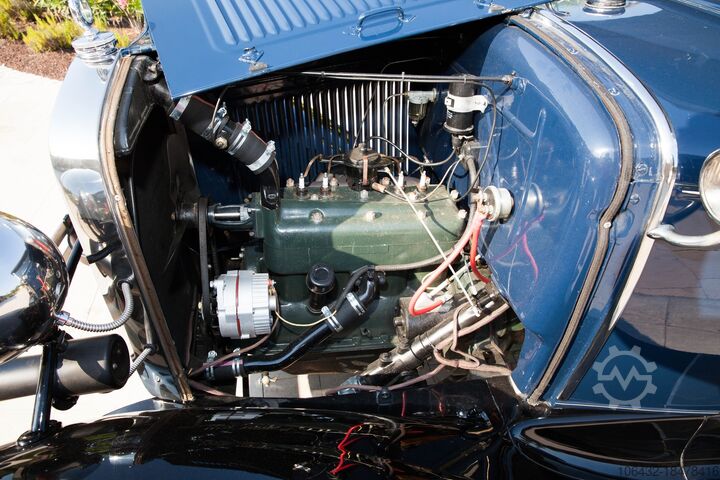 Chứng nhận của Voiture de Collection avec FORD FORD 1930 Model A Roadster de-luxe