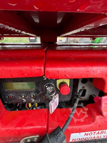 Scherenhebebühne Braviisol Leonardo Lui Mini Senkrechtlift