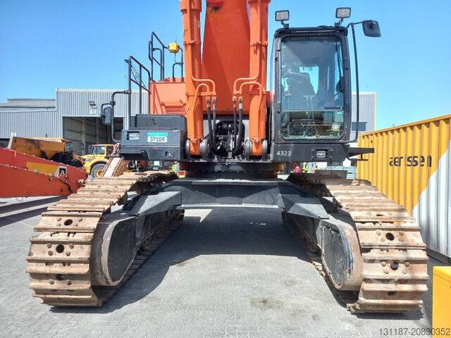 Teleskopbagger Hitachi ZX870LC H-5G (Abu Dhabi)