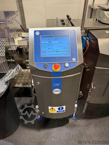 Packing Line Fuji Packaging / Loma Systems FW3410 Muffin/Cake/Brownie Packing Line