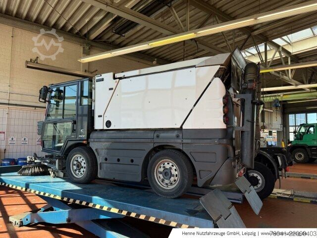 Máy nông nghiệp Schmidt Schwingo 200+