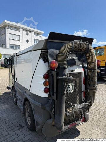 অন্যান্য Schmidt Kompaktkehrmaschine Swingo 200+