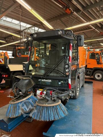 Máy nông nghiệp Aebi Kompaktkehrmaschine Swingo 200