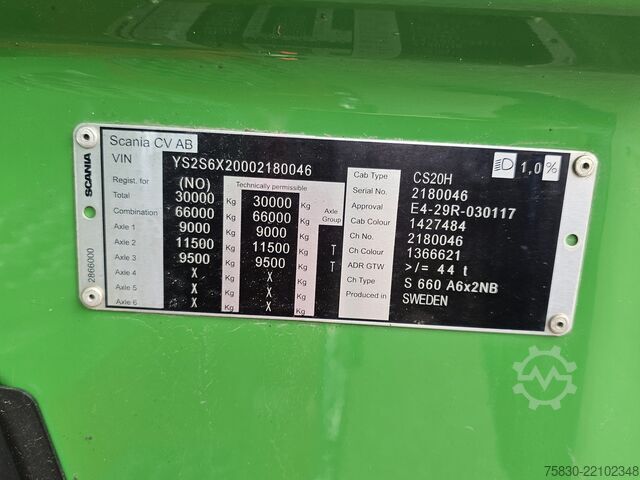 मानक SZM Scania S660 V8 6X2 BOOGIE / RETARDER / FULL AIR / 2 TANKS