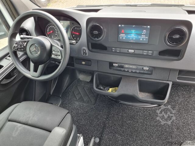 Kovček Mercedes-Benz Sprinter 515 CDI/ Koffer/ LBW/ Aut/ 21 KUB