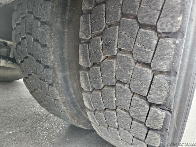 Kamion me tresh-faqe karrokimi MAN 26.440 FK 6x4