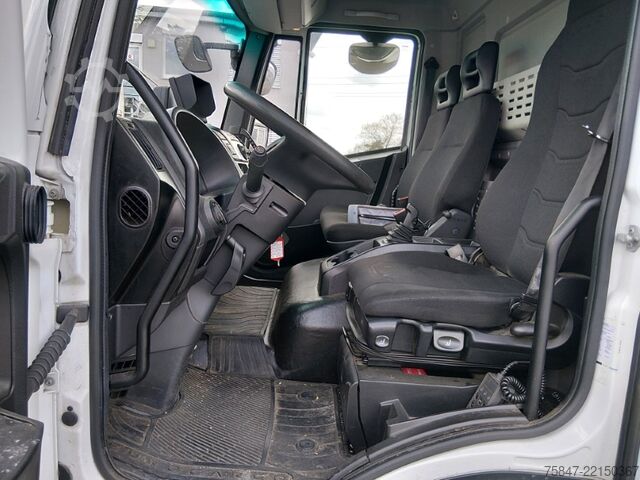 Skåpbil Iveco EuroCargo ML 75 E 19/P LBW Türe im Koffe