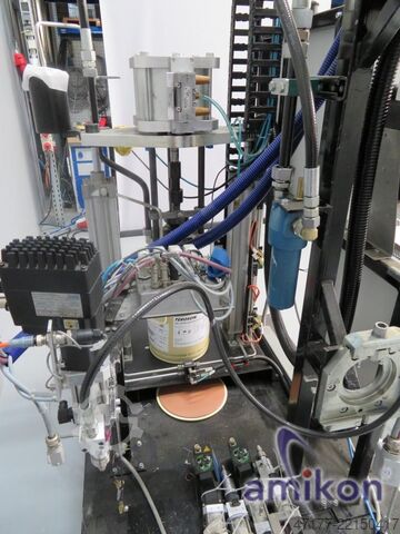 Випробувальна станція для клейових головок включена DÜRR 5 Robotergeführte Kleberköpfe